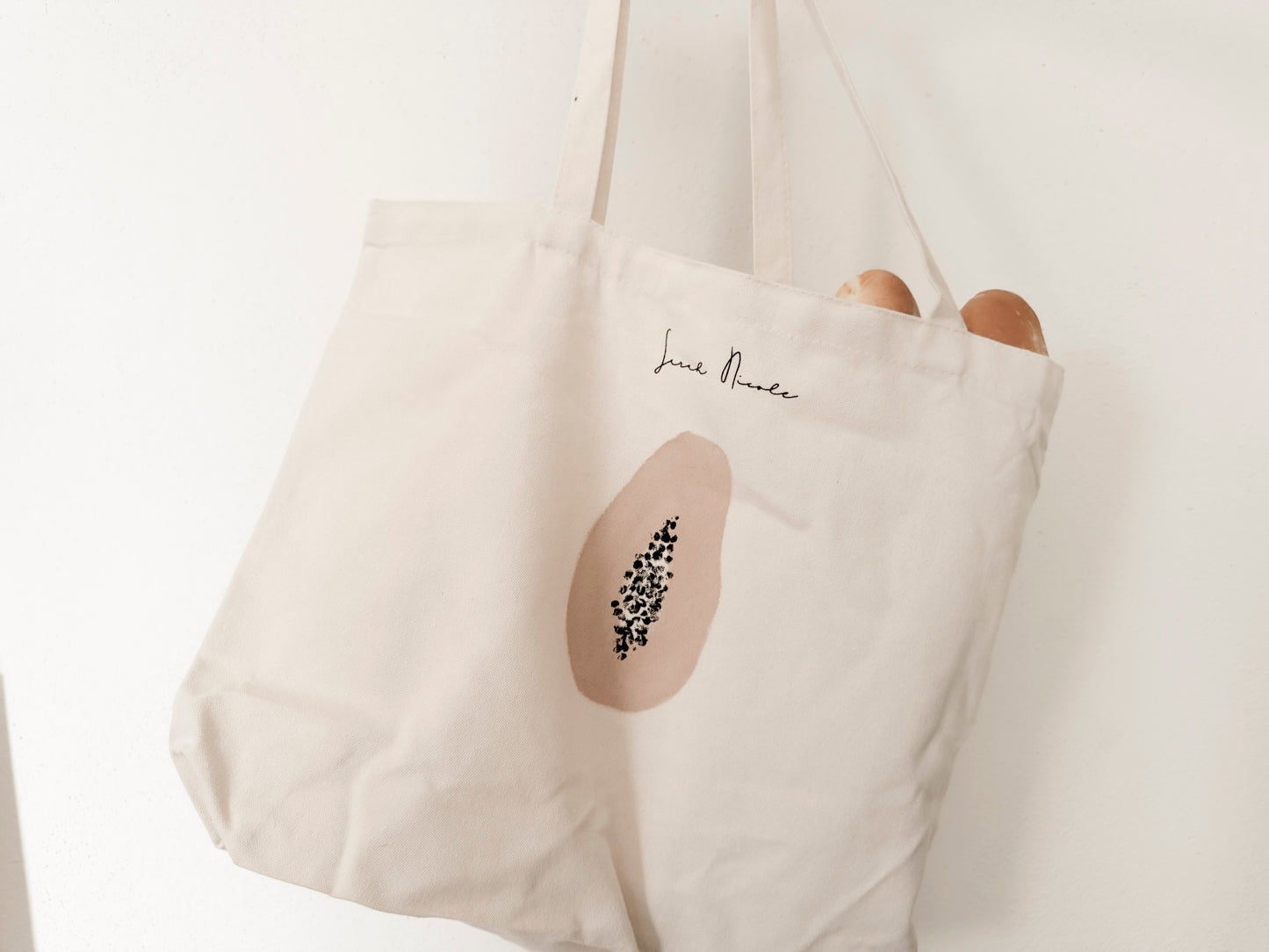 Tote bag