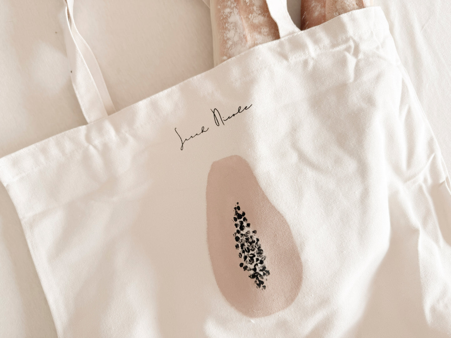 Tote bag